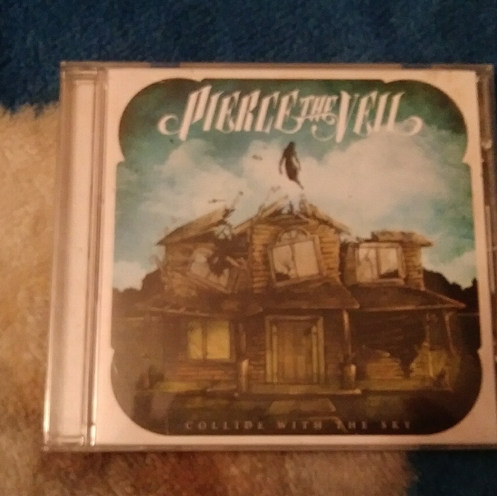 Pierce the Veil Collide with the sky CD